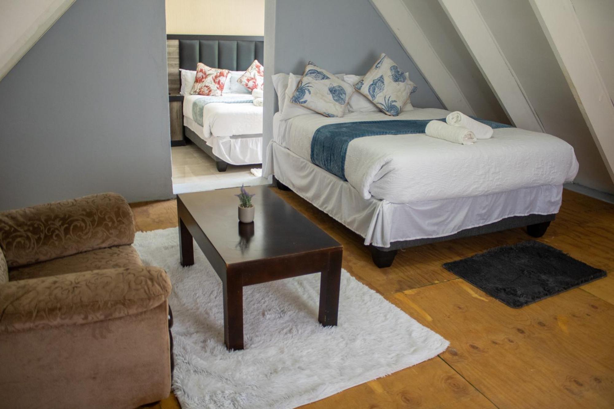 Rehoboth Ezulwini Suites Lobamba Ngoại thất bức ảnh