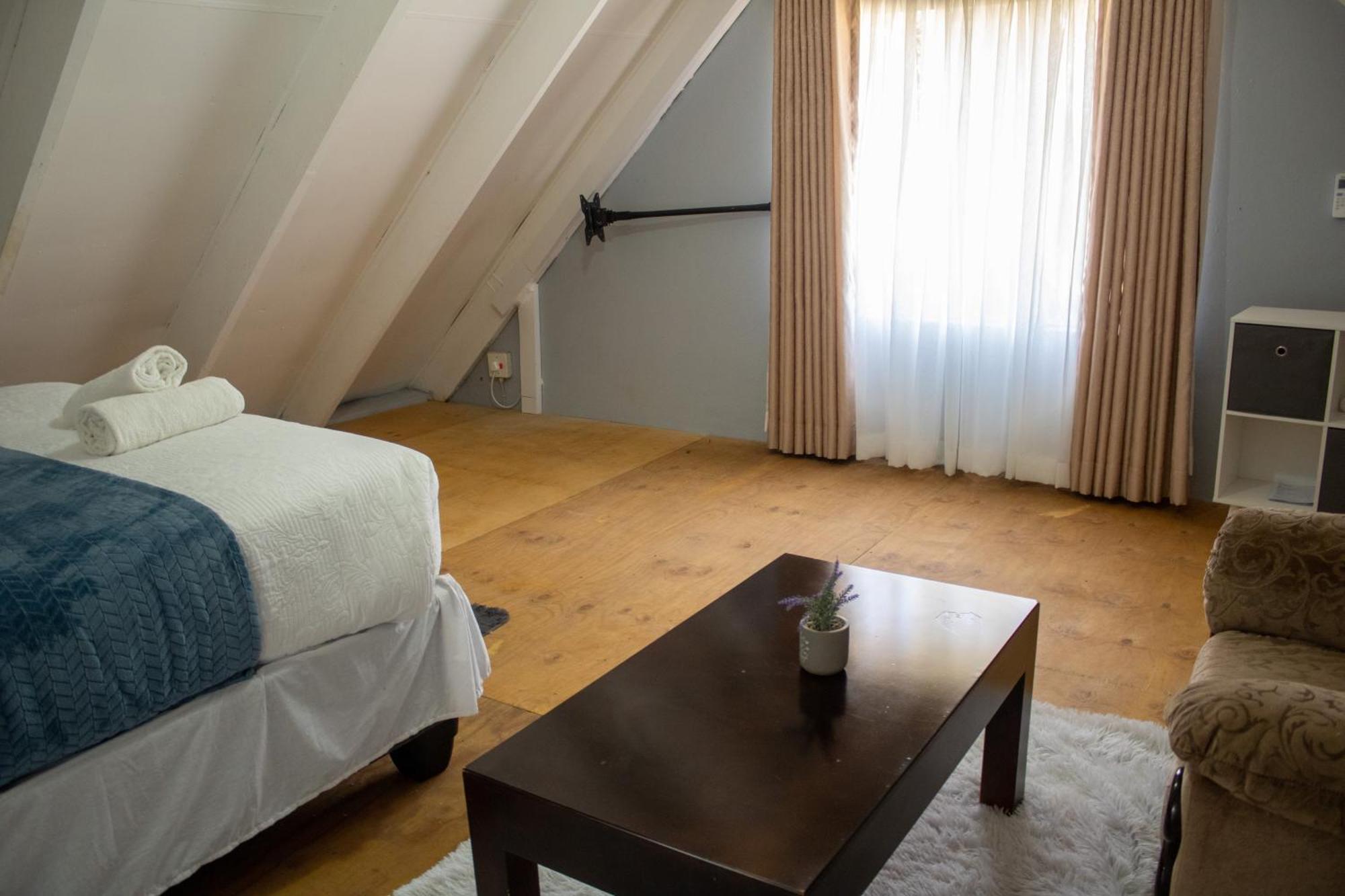 Rehoboth Ezulwini Suites Lobamba Ngoại thất bức ảnh