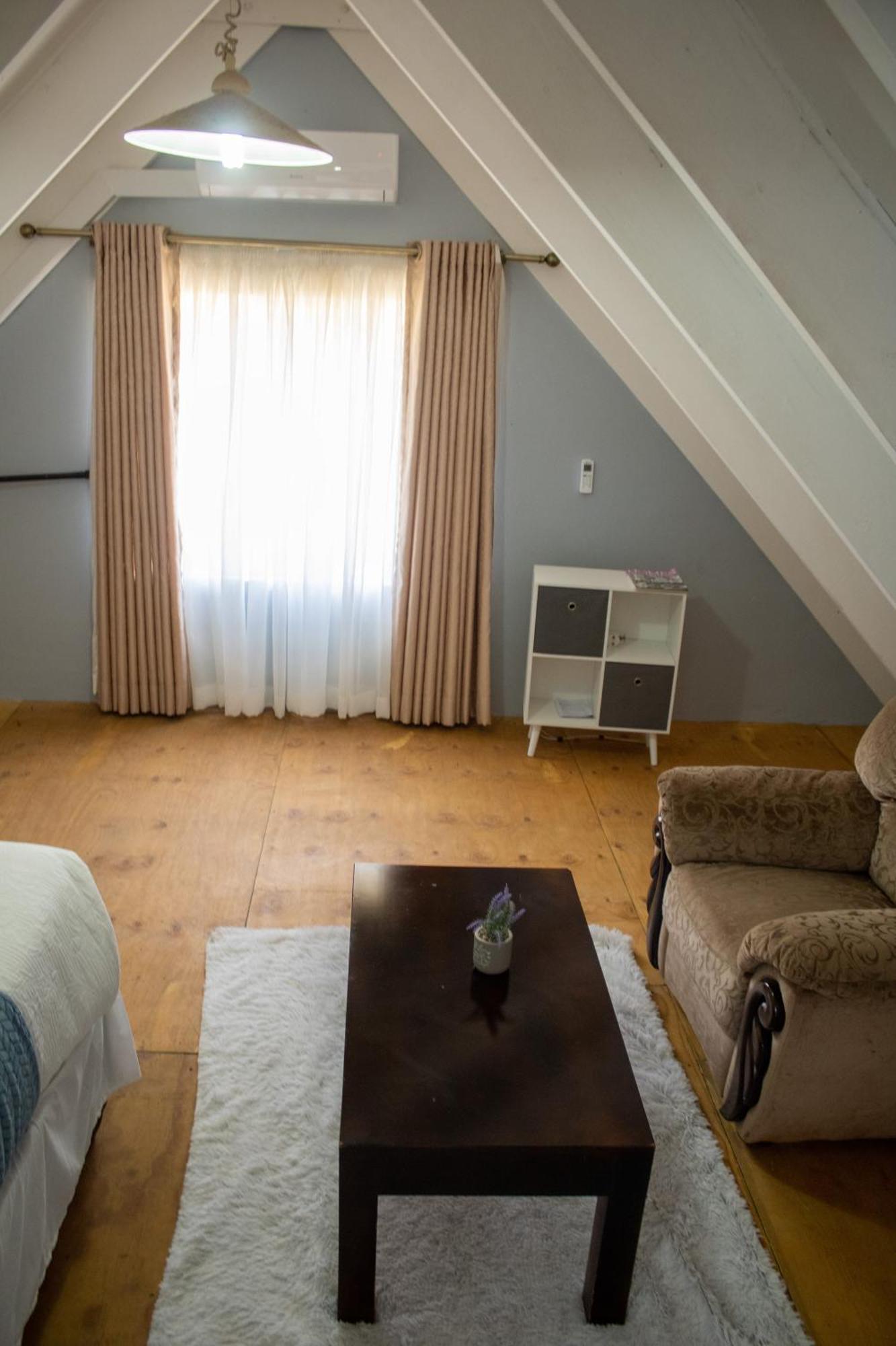 Rehoboth Ezulwini Suites Lobamba Ngoại thất bức ảnh