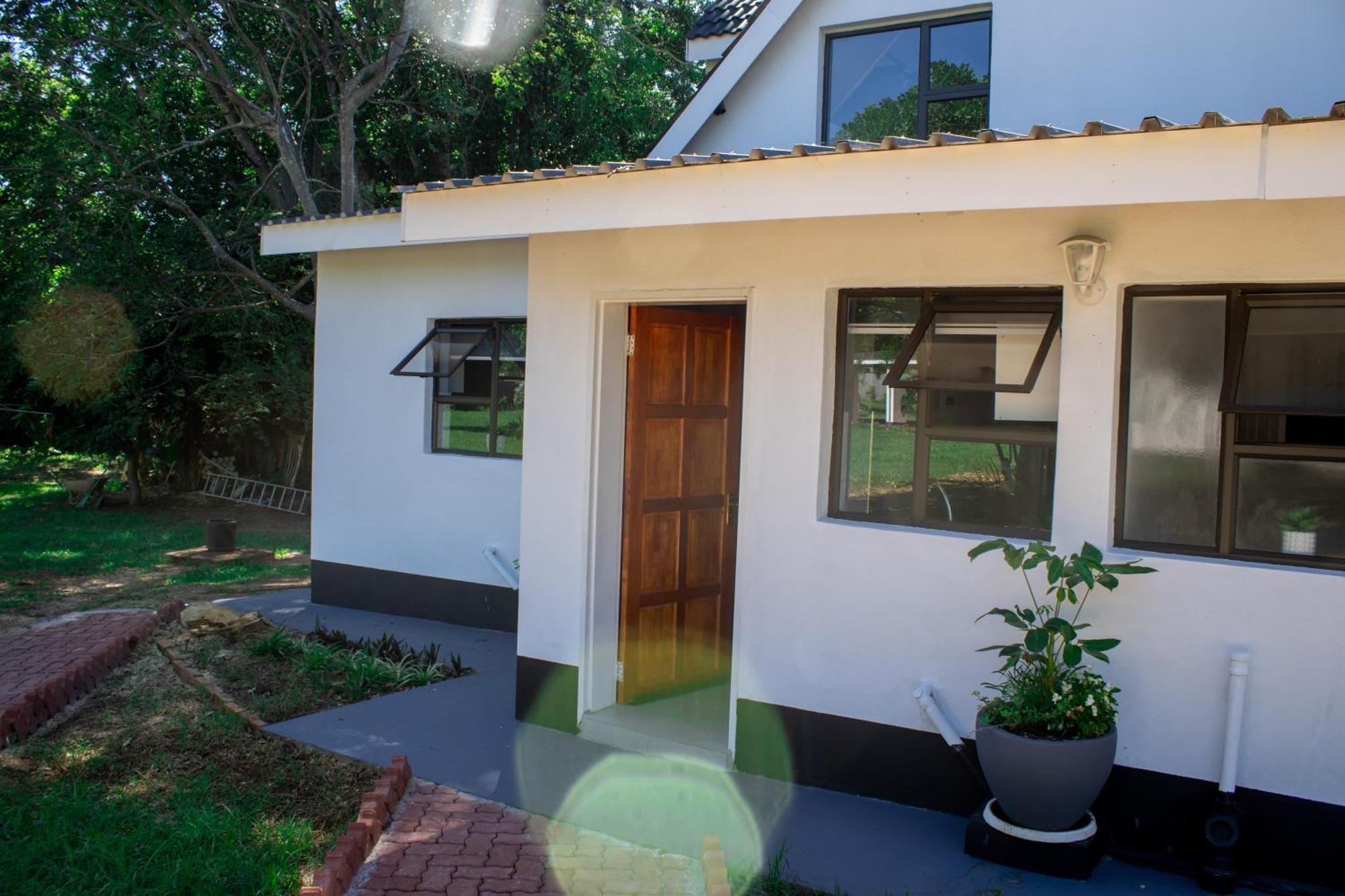 Rehoboth Ezulwini Suites Lobamba Ngoại thất bức ảnh